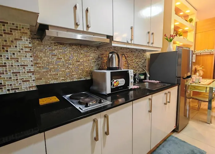 Jeddah's Place ,staycation Shell Residences * Manila
